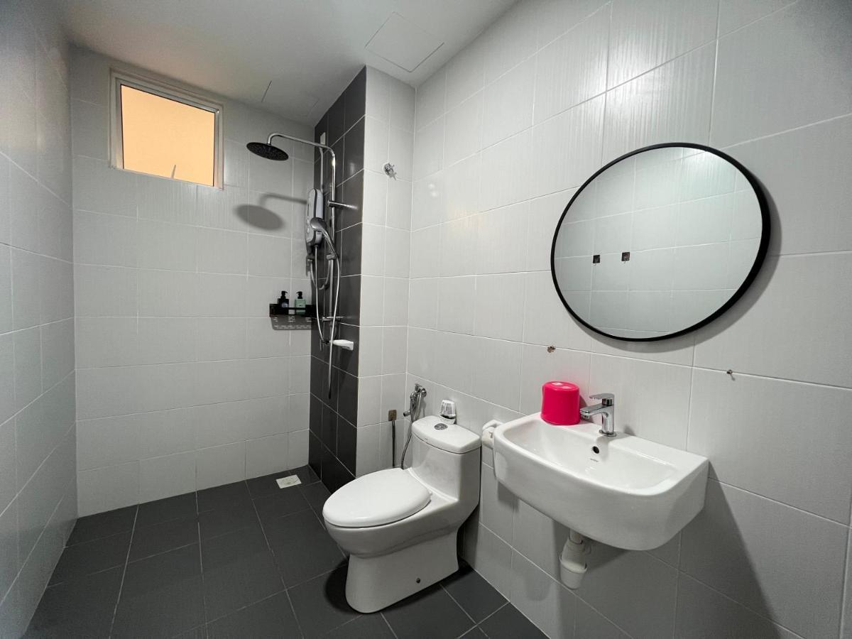 דירות Malacca New!! Loving Night Novo 2Br 4-9Pax I Jonker I Netflix I Family מראה חיצוני תמונה